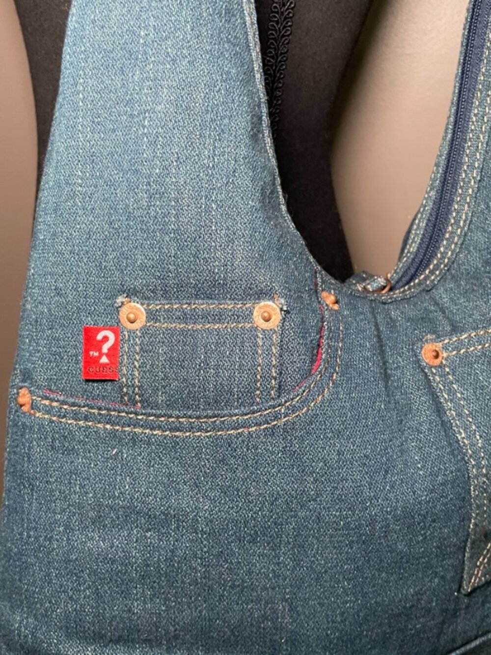 GUESS Vintage Y2K denim double-zip shoulder bag - Picture 6 of 8